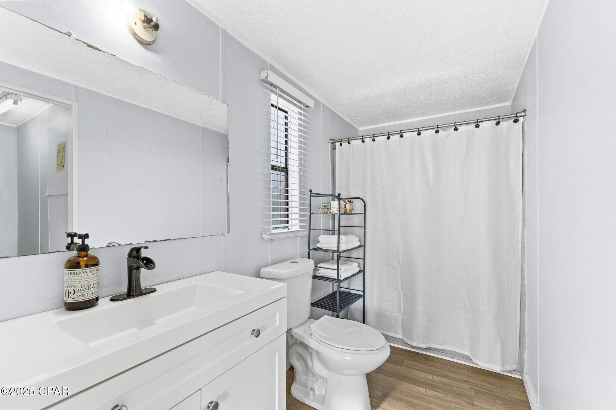 Image 6 For 433 Water Oak Circle