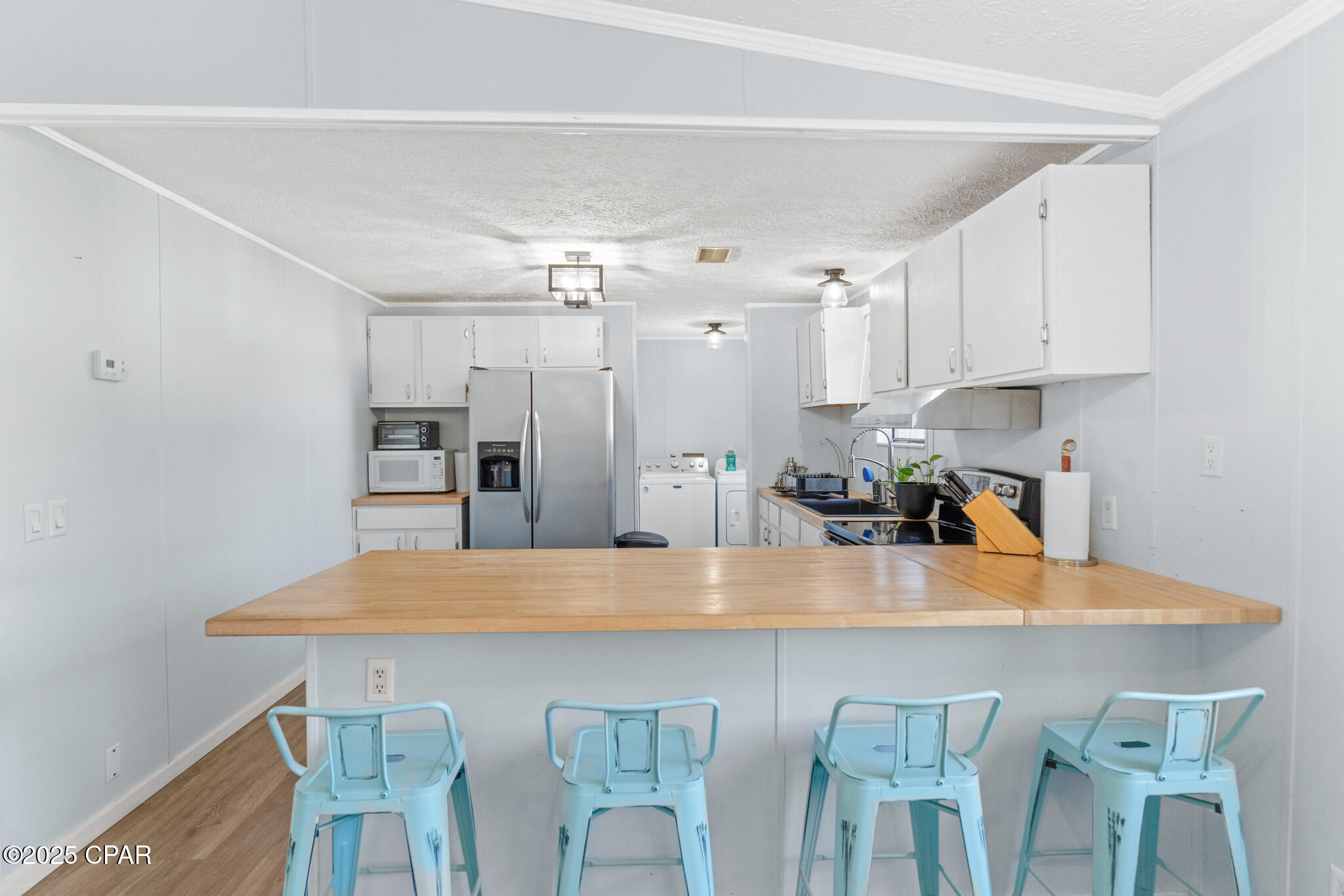 Image 8 For 433 Water Oak Circle