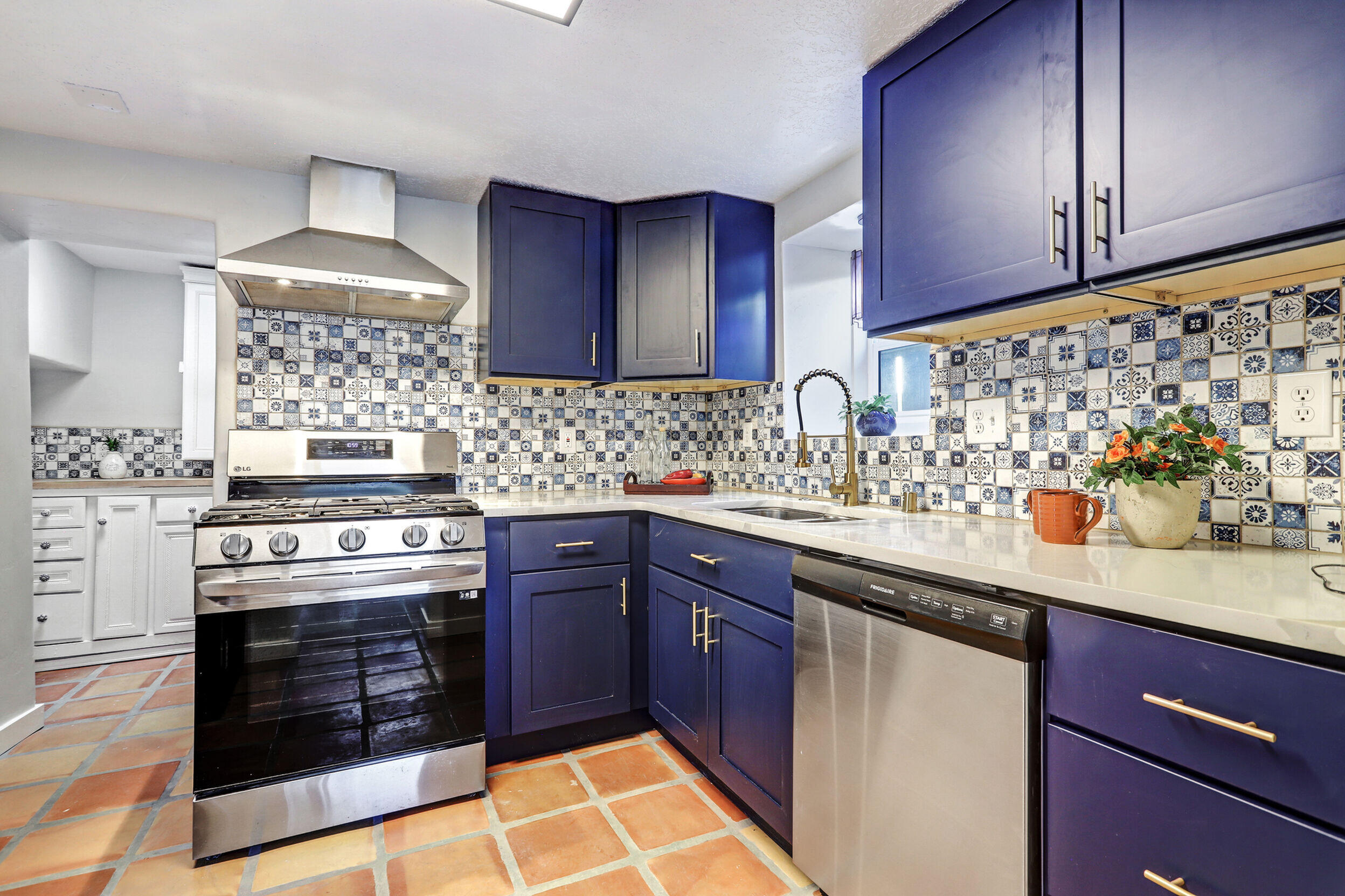 3006 3rd Street, Albuquerque NM 87107