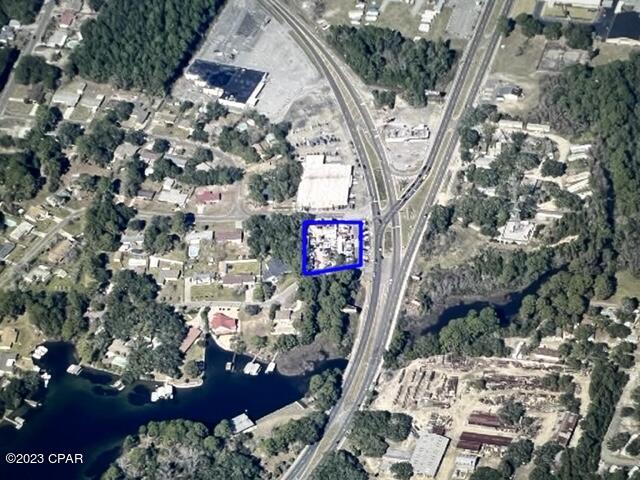 Listing photo id 10 for 5500 Hwy 98 Bus