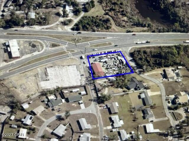 Listing photo id 12 for 5500 Hwy 98 Bus