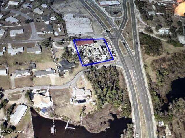 Listing photo id 7 for 5500 Hwy 98 Bus