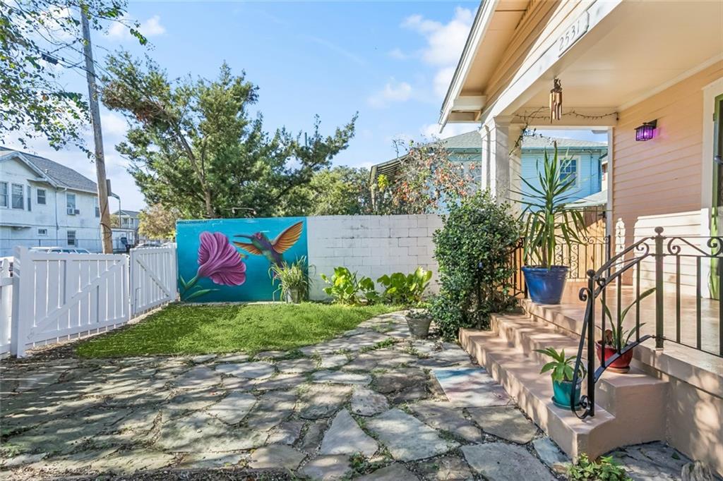 Homes for sale in New Orleans, LA | 2531 Aubry St, New Orleans, LA 70119 | MLS# 2529707