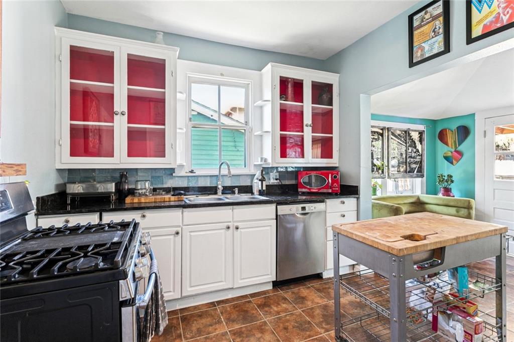 Homes for sale in New Orleans, LA | 2531 Aubry St, New Orleans, LA 70119 | MLS# 2529707