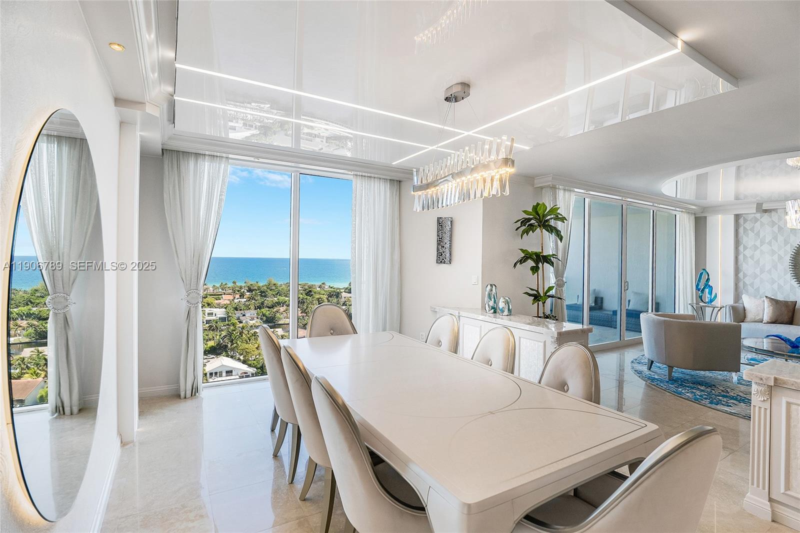 Hamptons South Condo