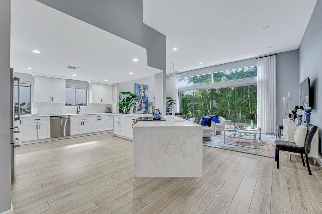 Villa Flora At Boca Point