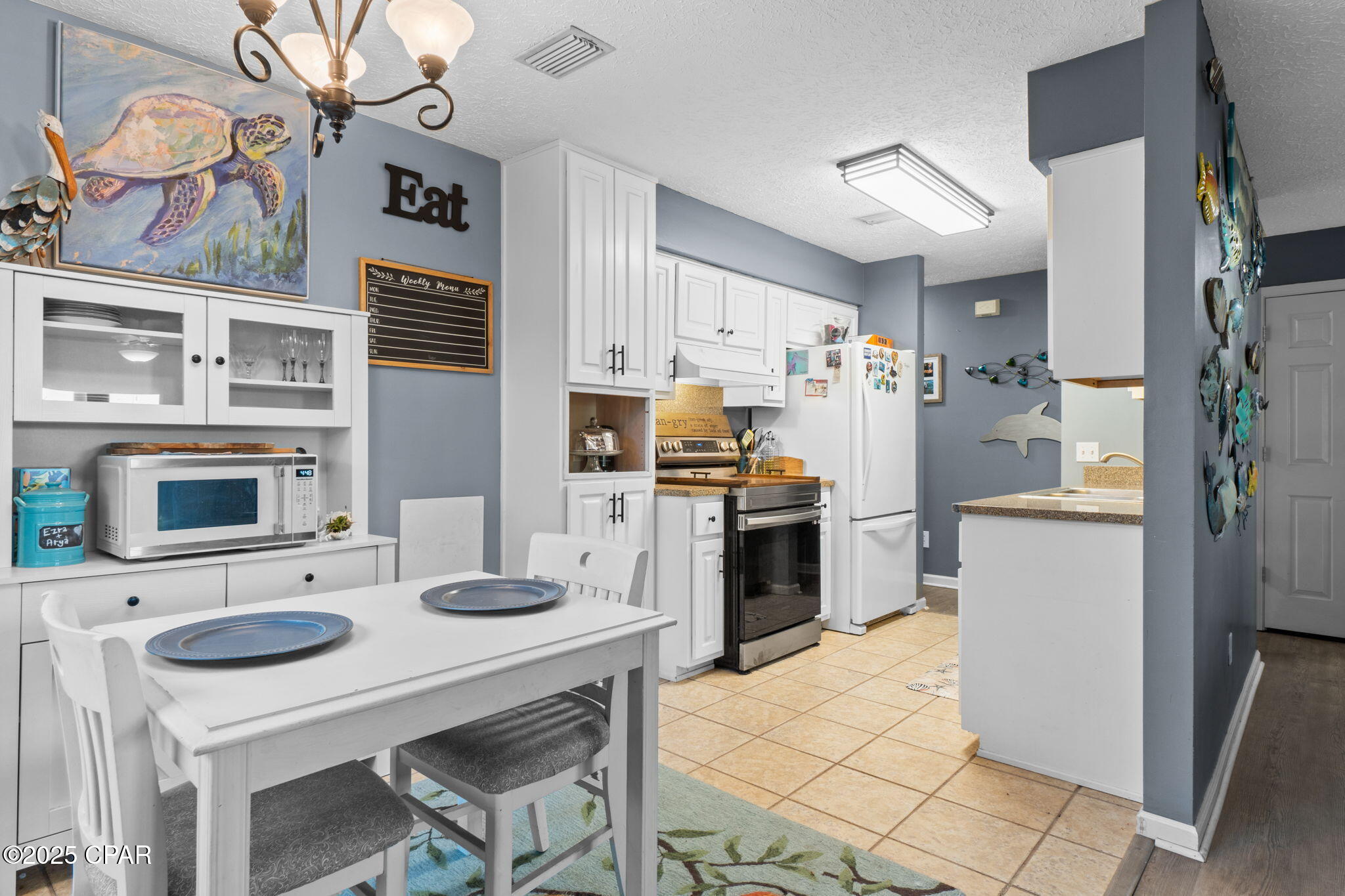 Image 7 For 210 Azalea Street