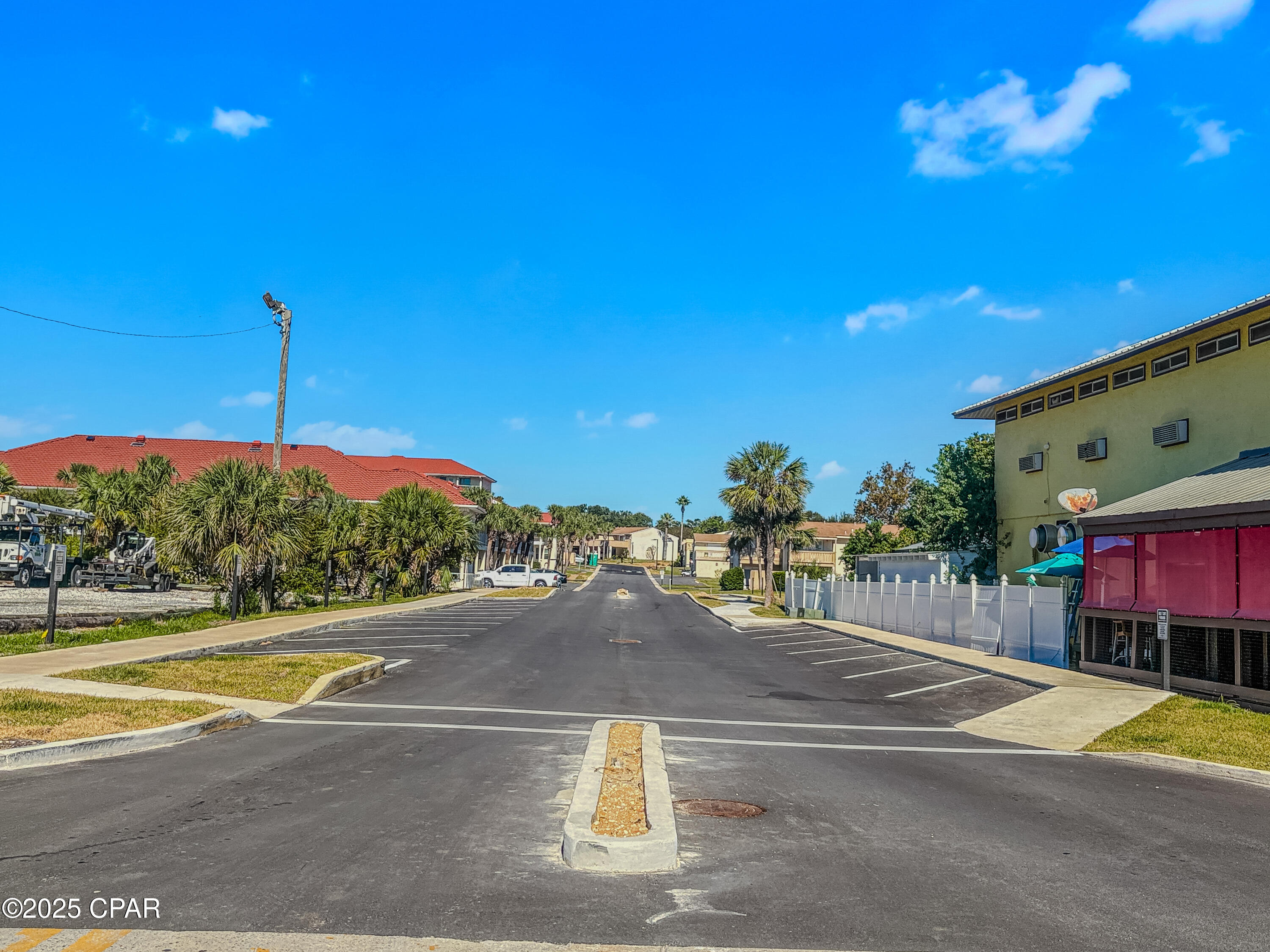 Image 16 For 17462 Front Beach Road  59-102