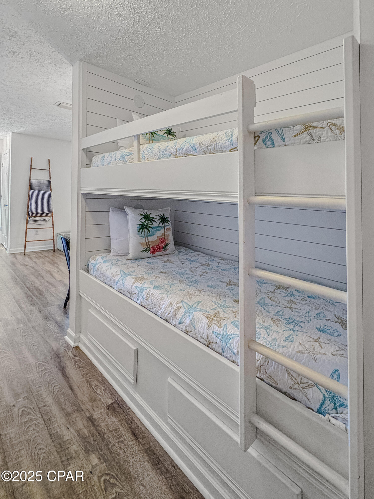 Image 5 For 17462 Front Beach Road  59-102