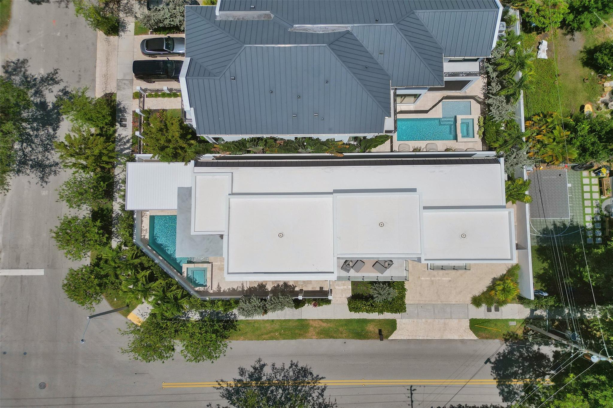 Homes for sale in Fort Lauderdale, FL | 1111 Se 9th Ave, Fort Lauderdale, FL 33316 | MLS# F10533911