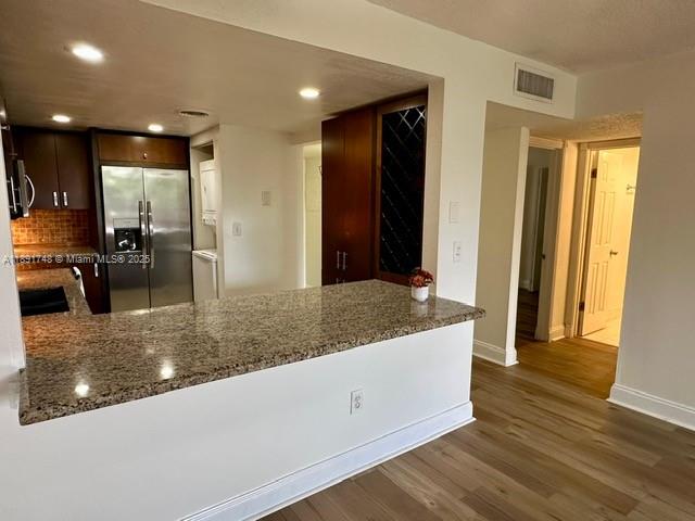 Samari Lake East Condo