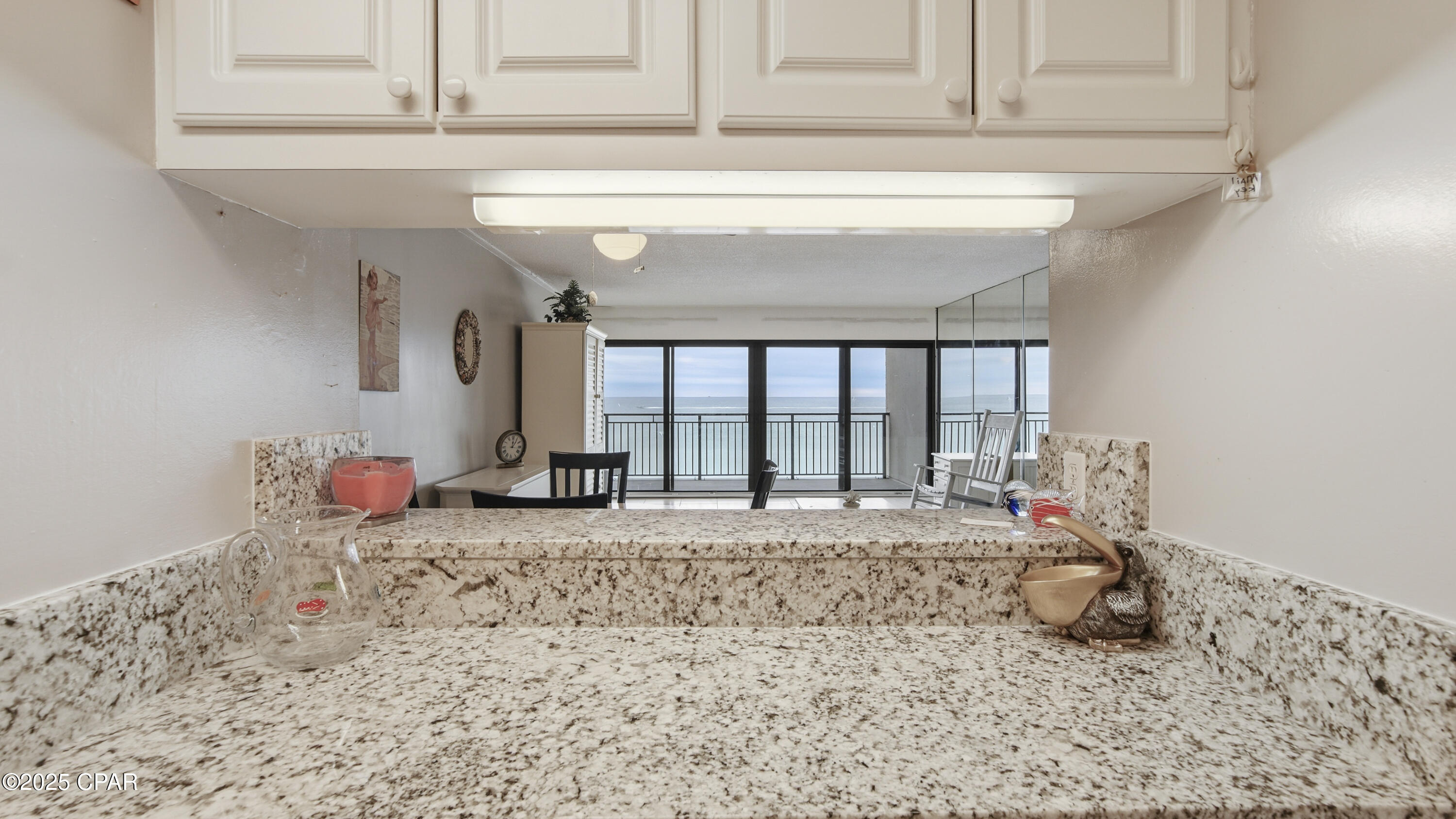 Image 10 For 8200 Surf Drive A405