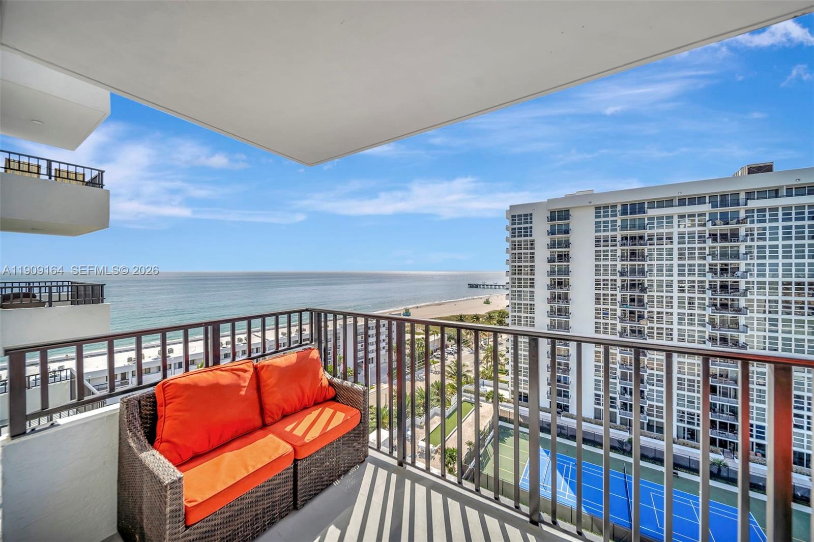 Silver Thatch Atlantic Pl