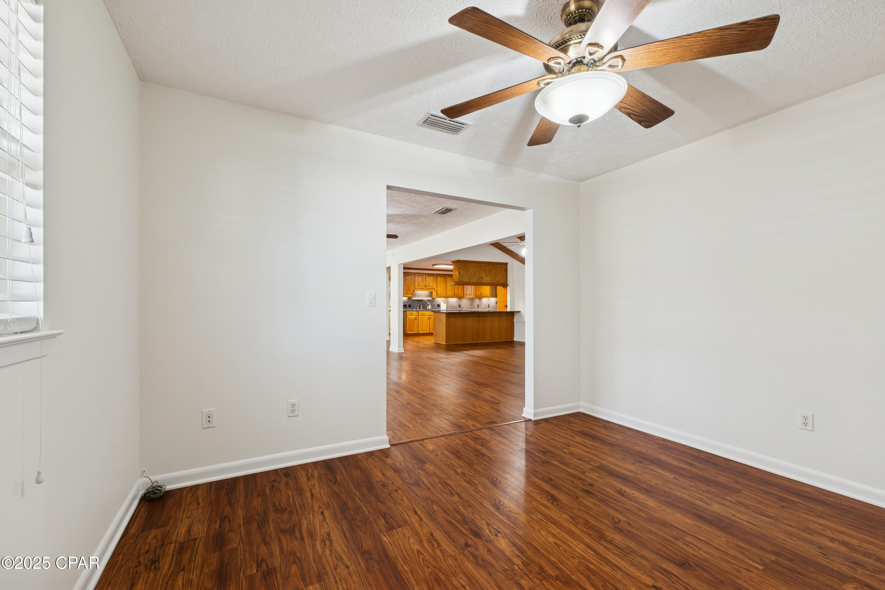 Image 17 For 126 Star Avenue