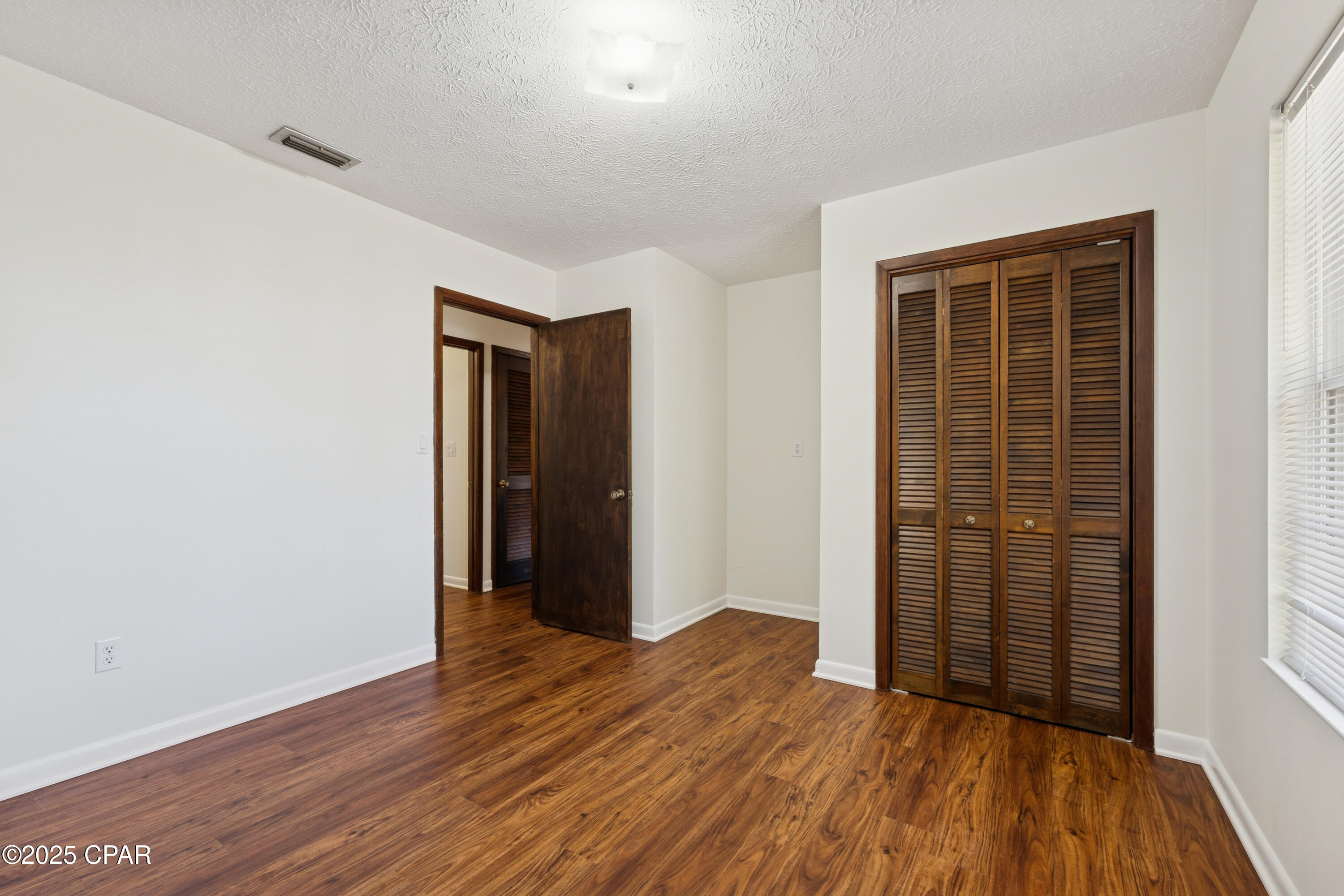 Image 23 For 126 Star Avenue