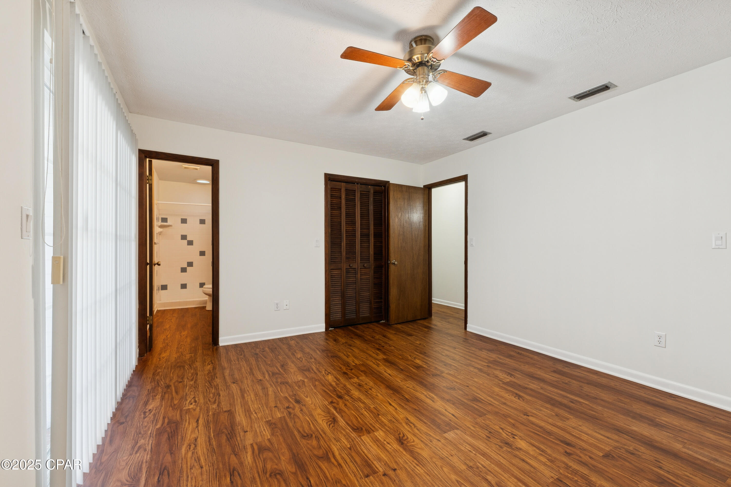 Image 25 For 126 Star Avenue