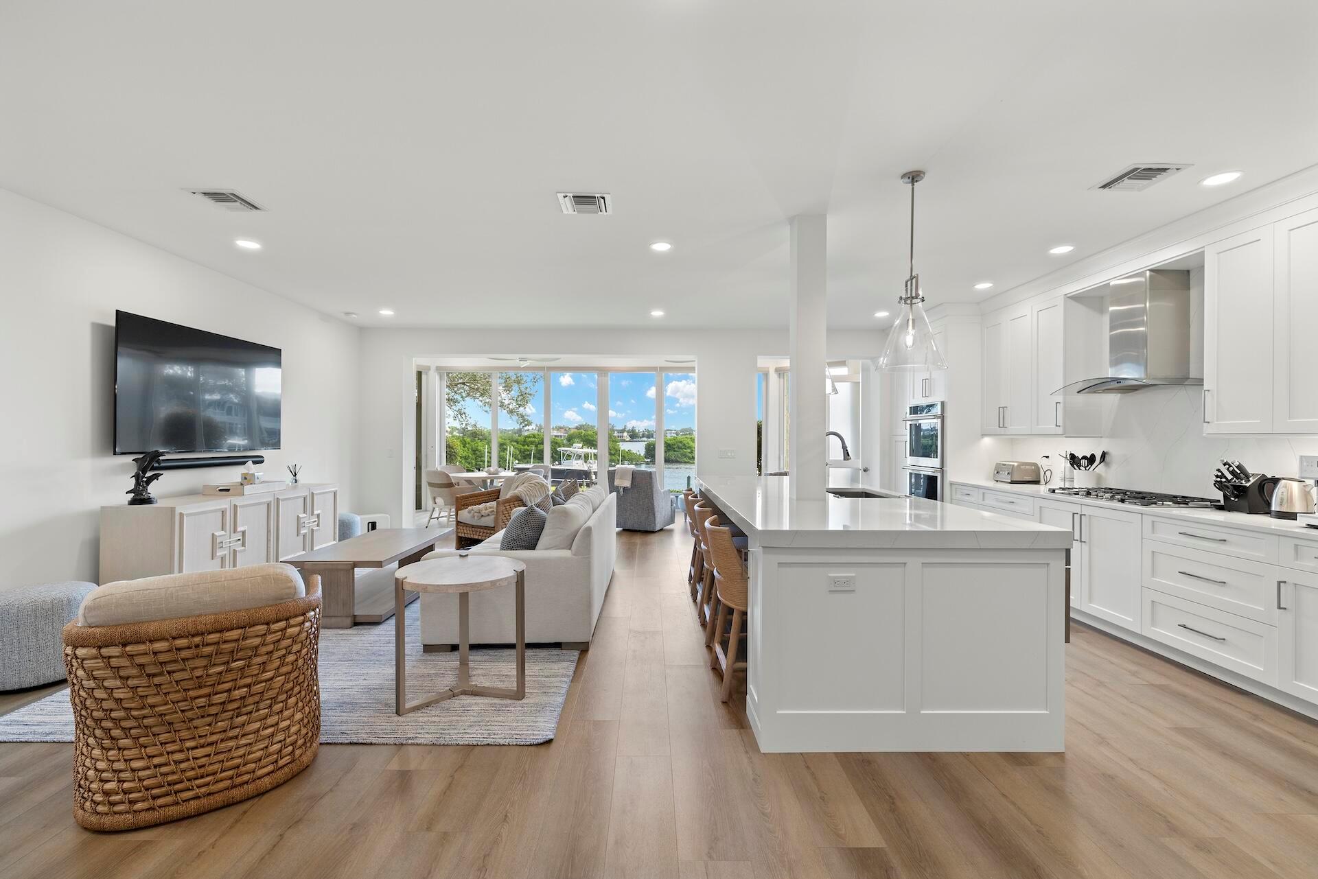 Image to showcase the property located at 220 Eagle Drive