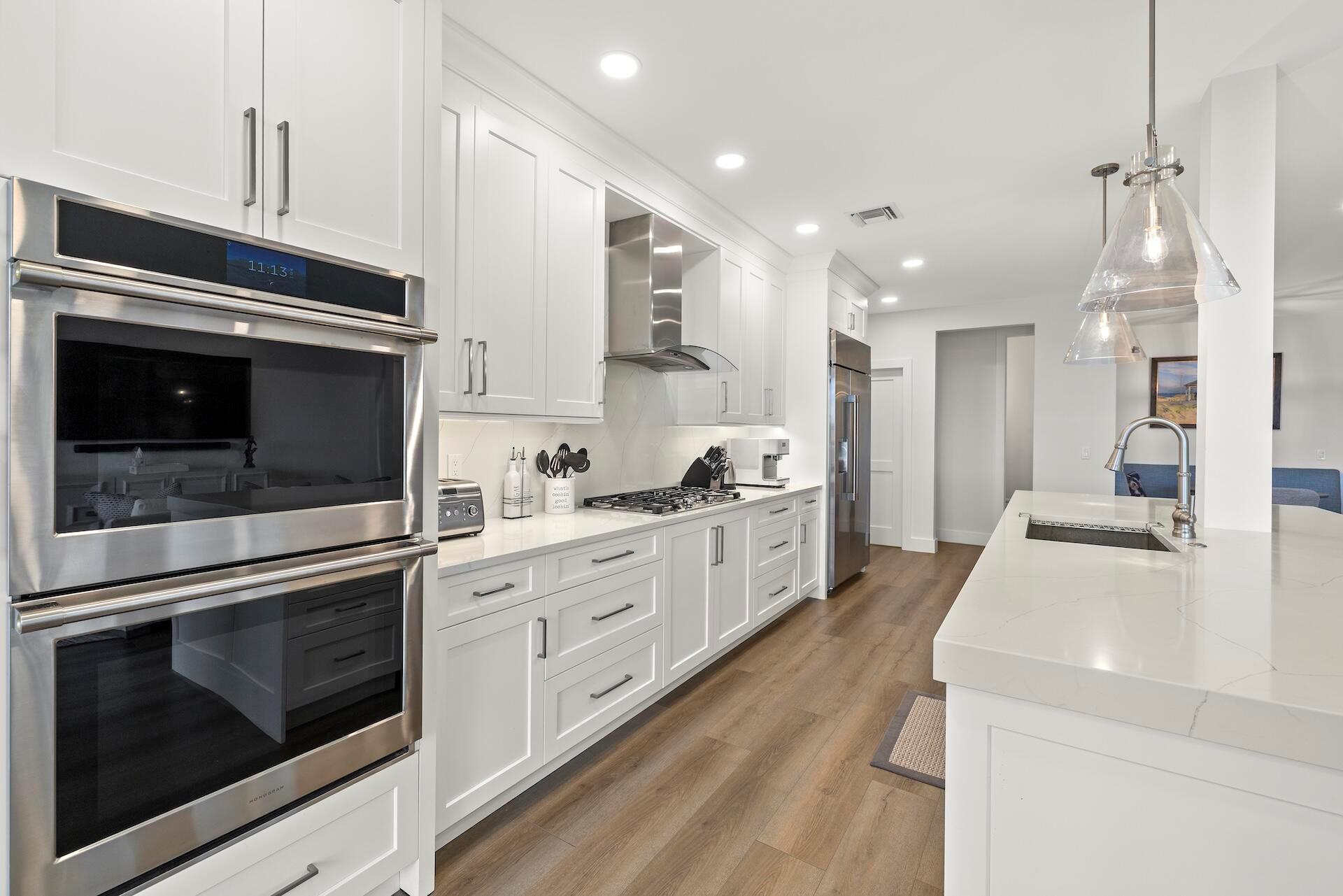 Image to showcase the property located at 220 Eagle Drive