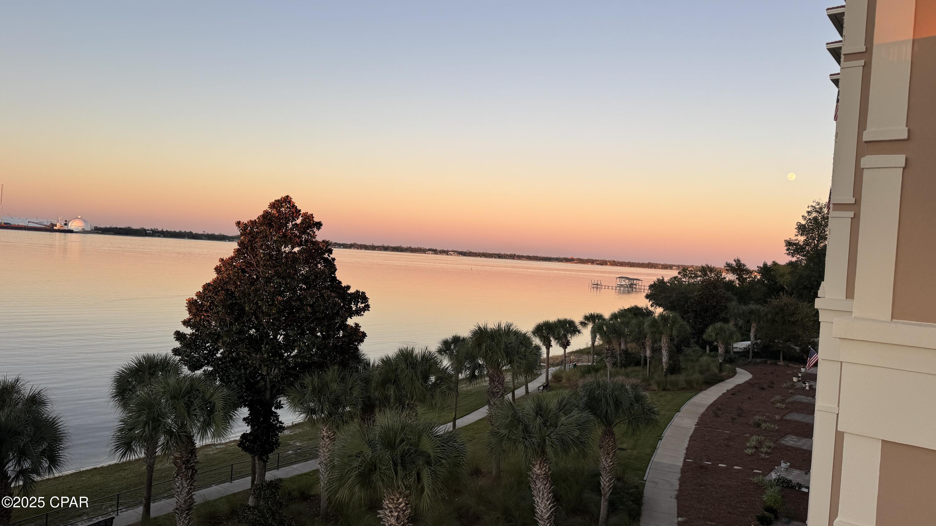 Image 40 For 2400 Grandiflora Boulevard E401