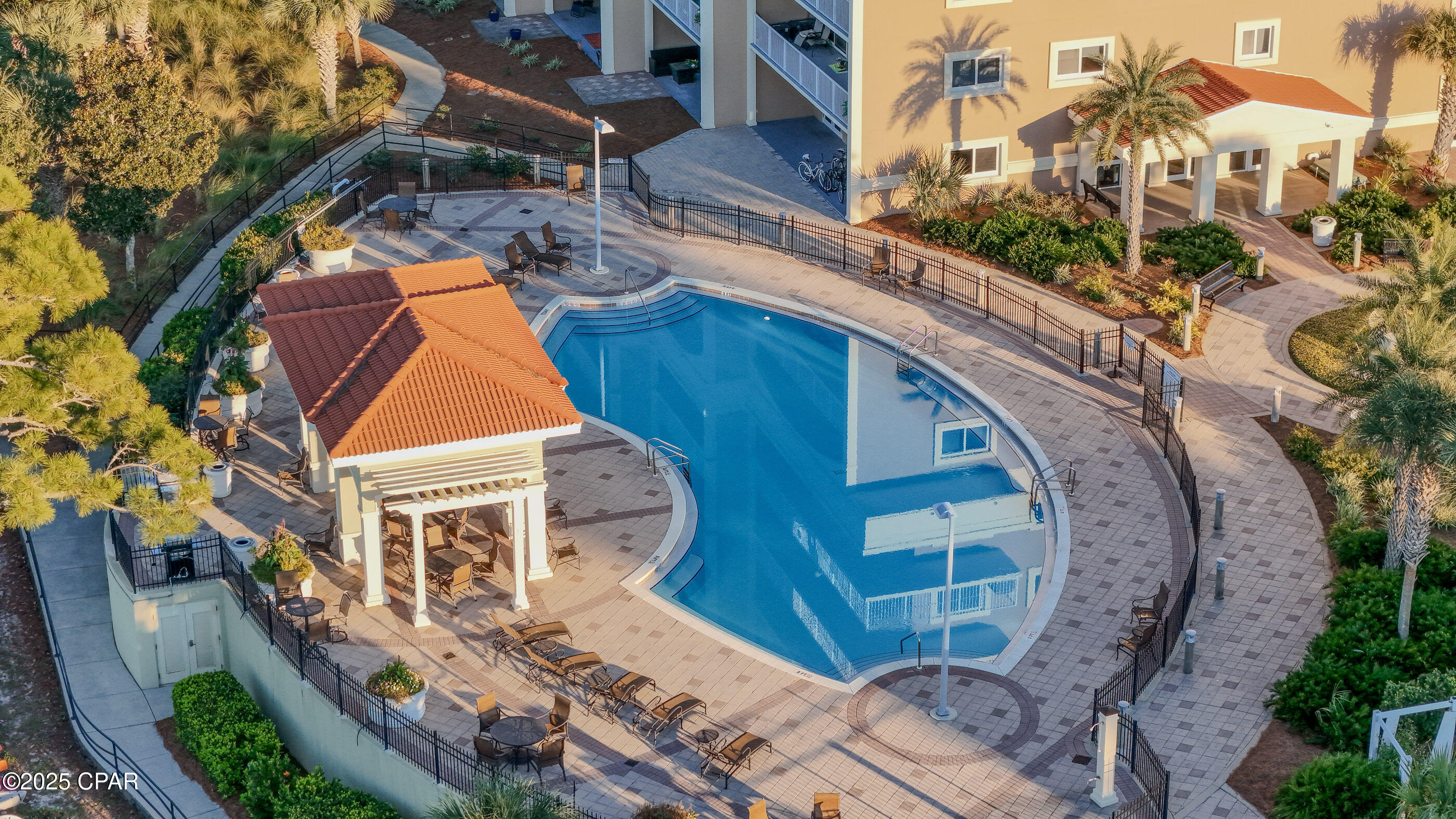 Image 5 For 2400 Grandiflora Boulevard E401