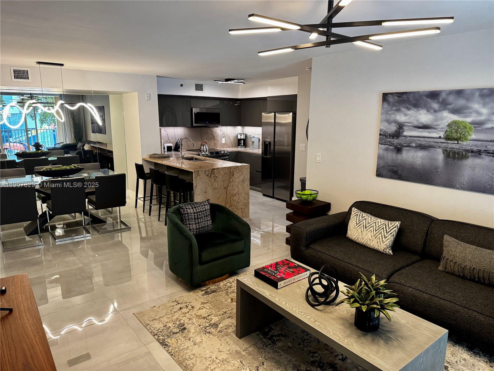 The Yacht Club At Aventur