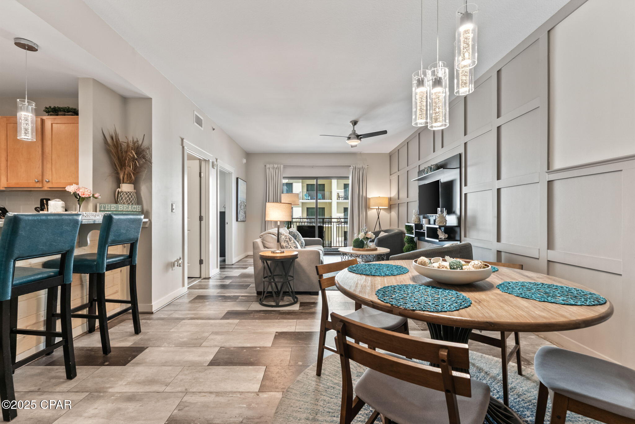 Image 12 For 15100 Front Beach Road 908