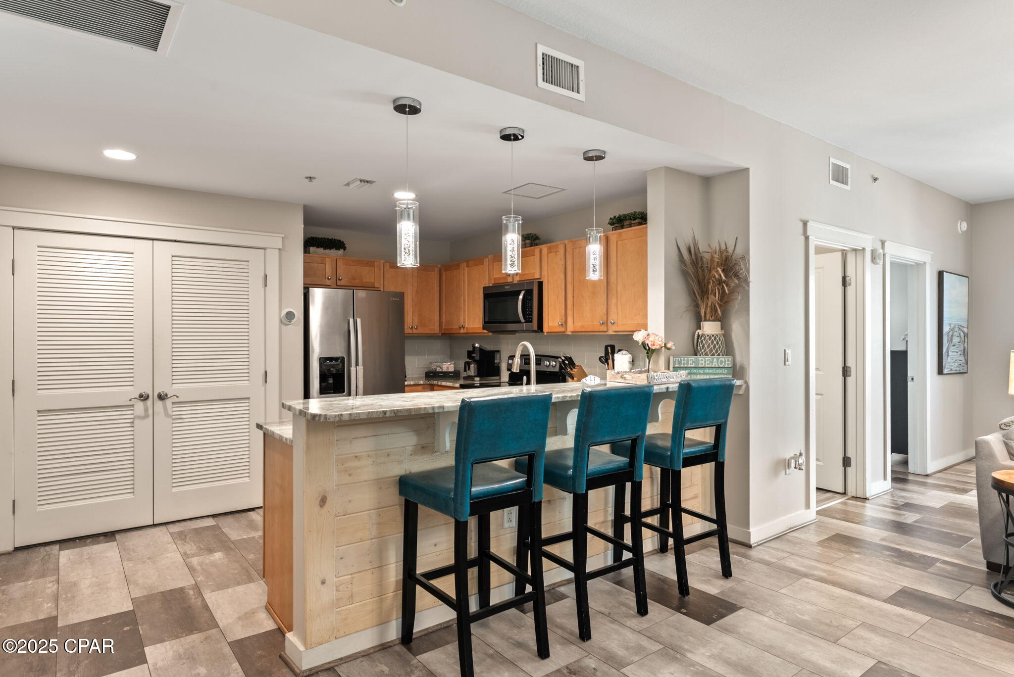 Image 15 For 15100 Front Beach Road 908