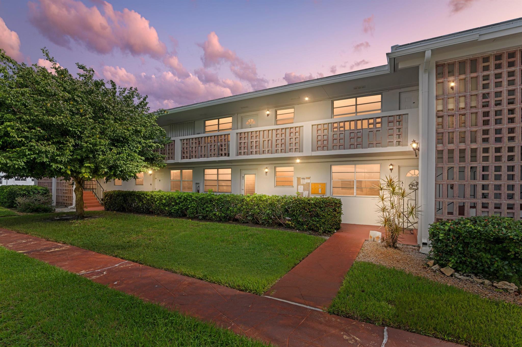 Palm Royal Apts Inc Condo