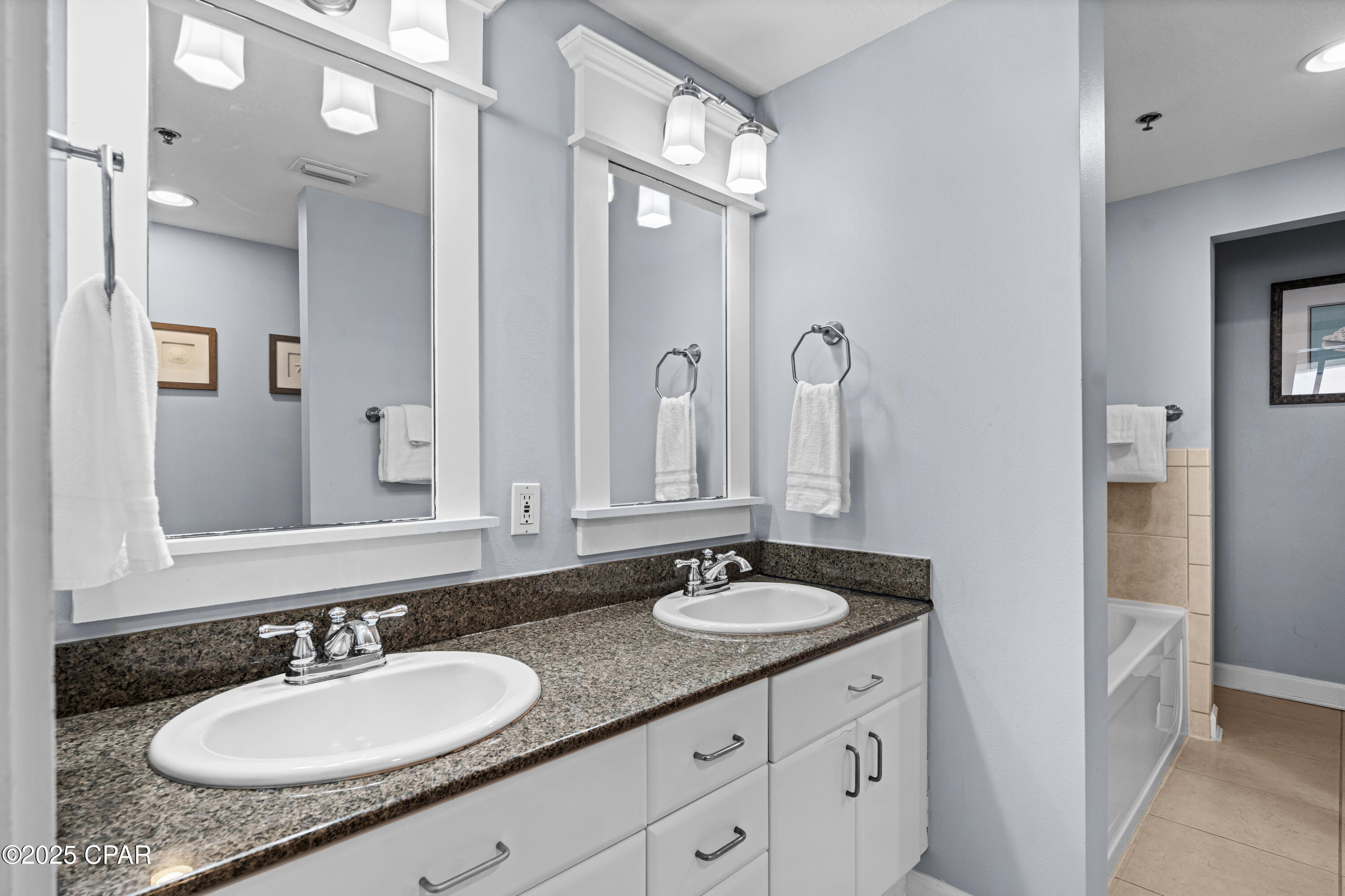 Image 15 For 11807 Front Beach Road 1809