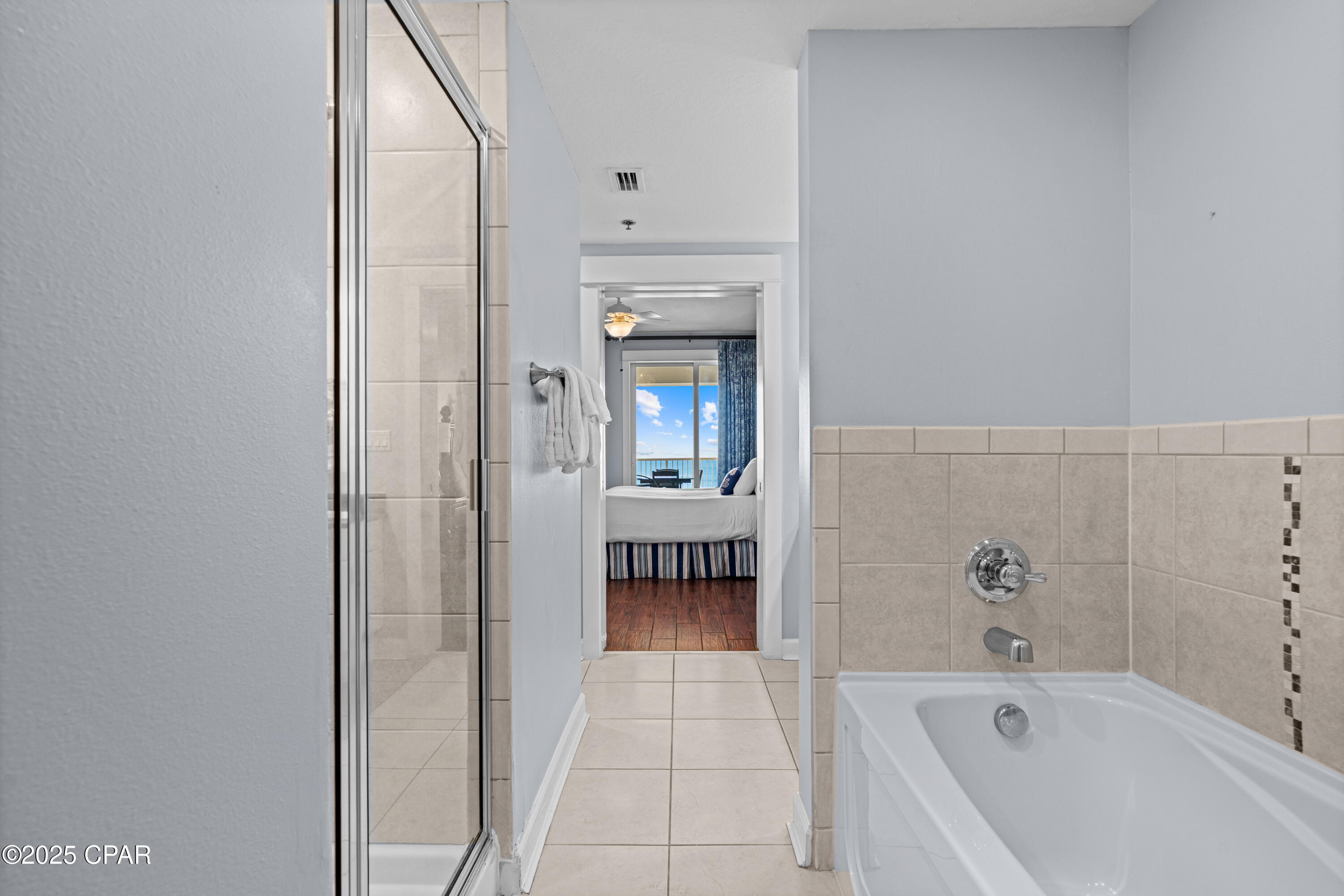 Image 17 For 11807 Front Beach Road 1809