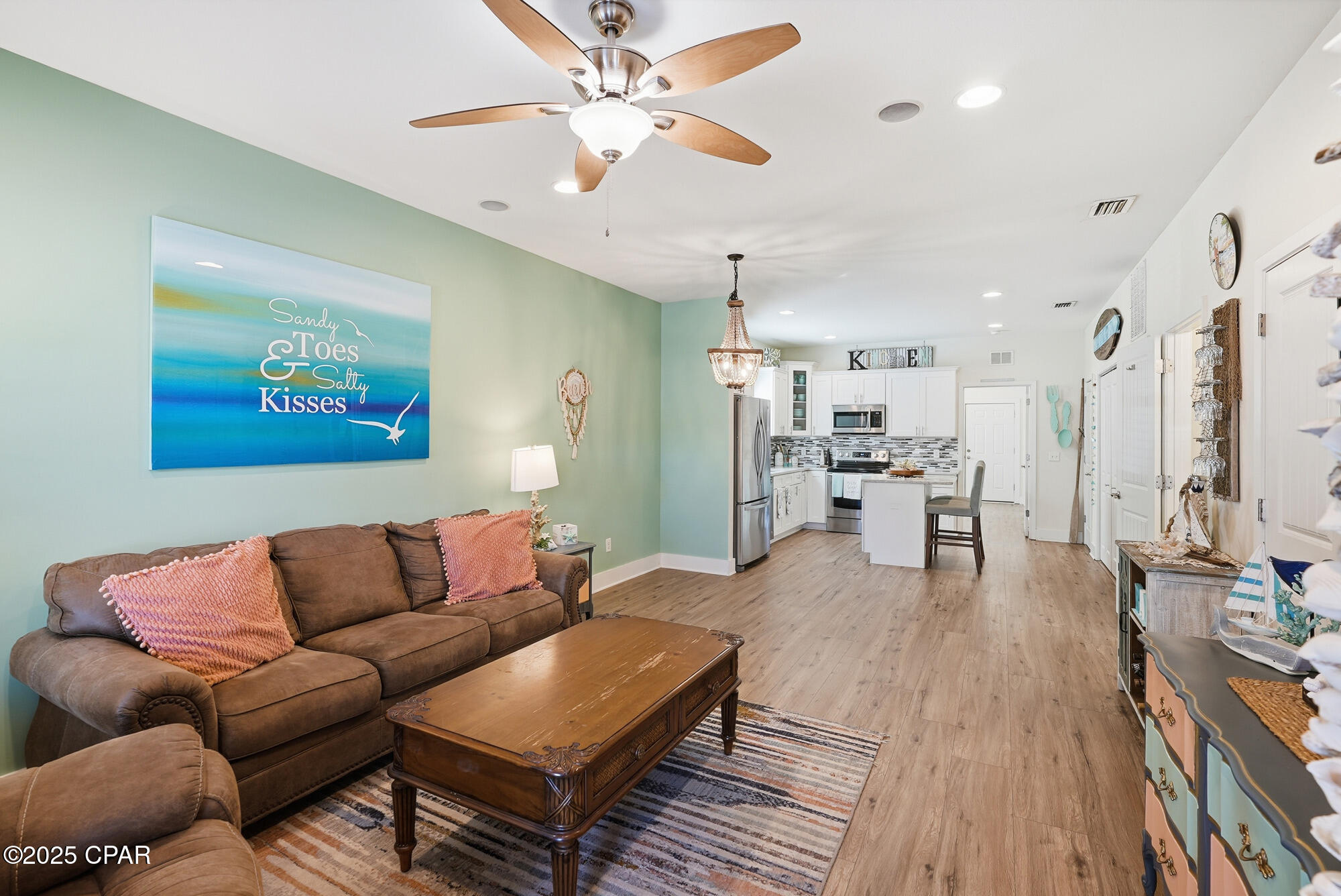 Image 4 For 8611 Marlin Pl