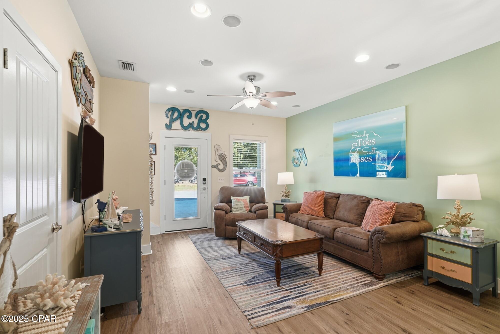 Image 6 For 8611 Marlin Pl