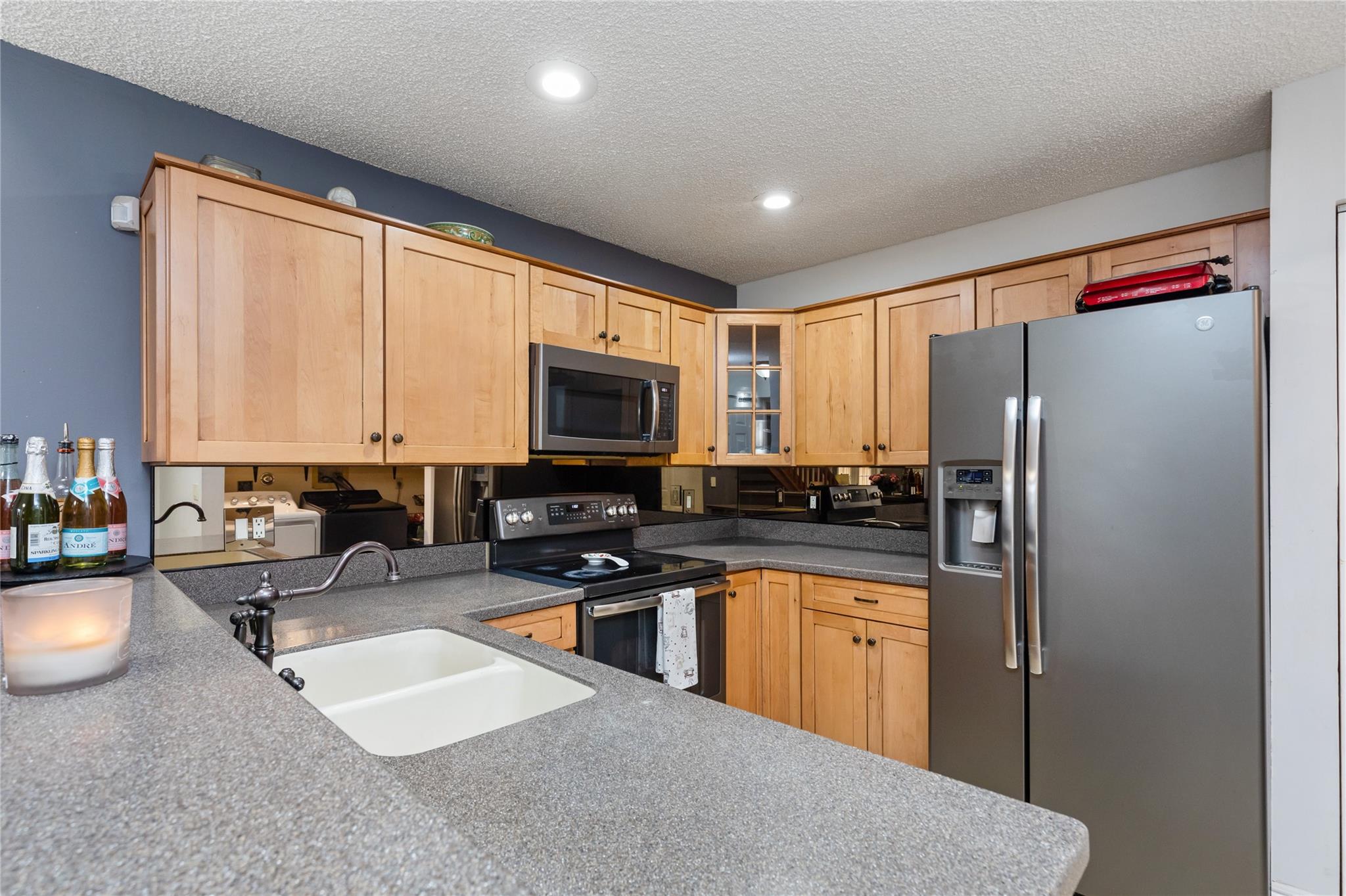 Homes for sale in North Lauderdale, FL | 7108 Sportsmans Dr #7108, North Lauderdale, FL 33068 | MLS# F10535243