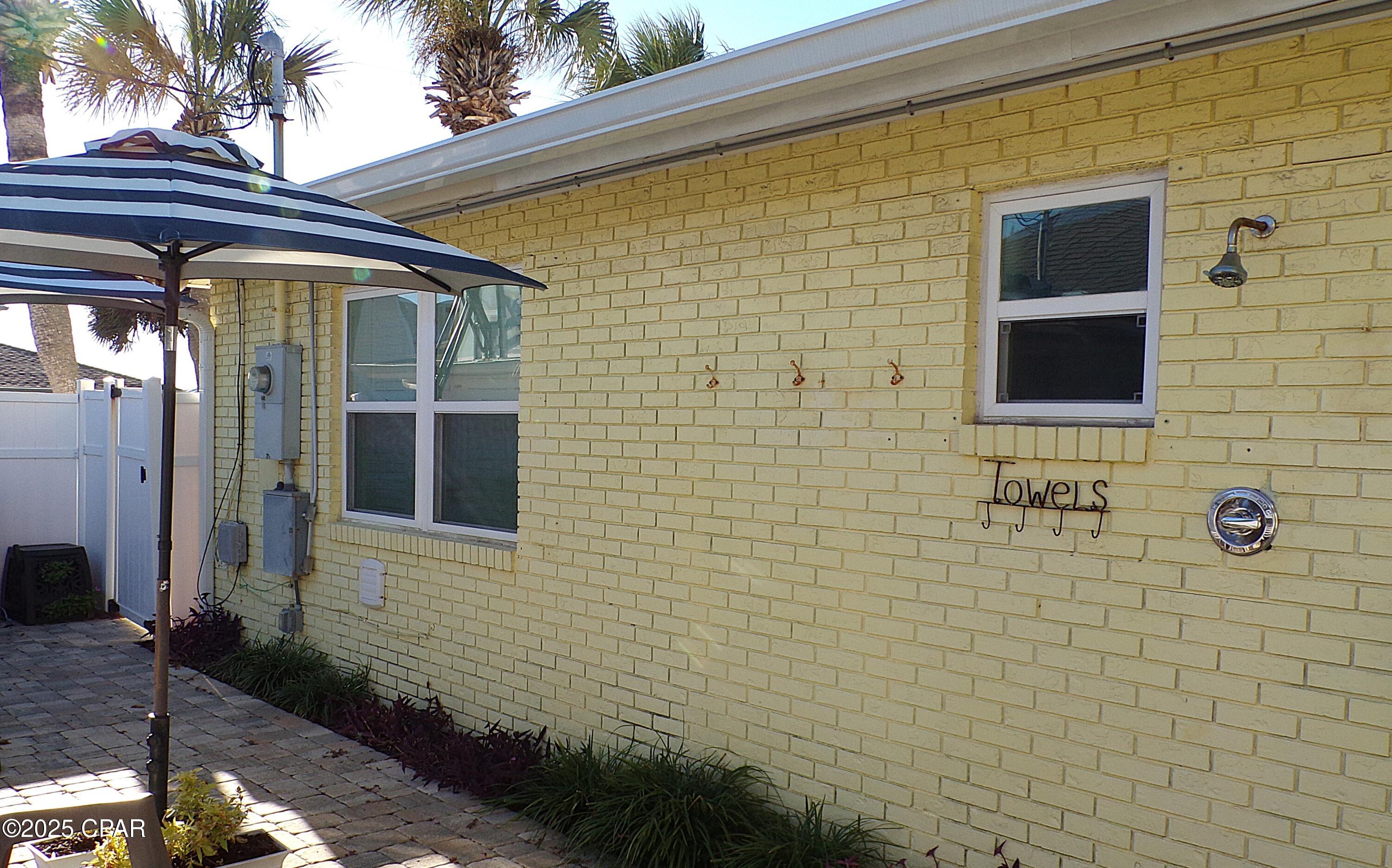 Image 17 For 8213 Surf Drive