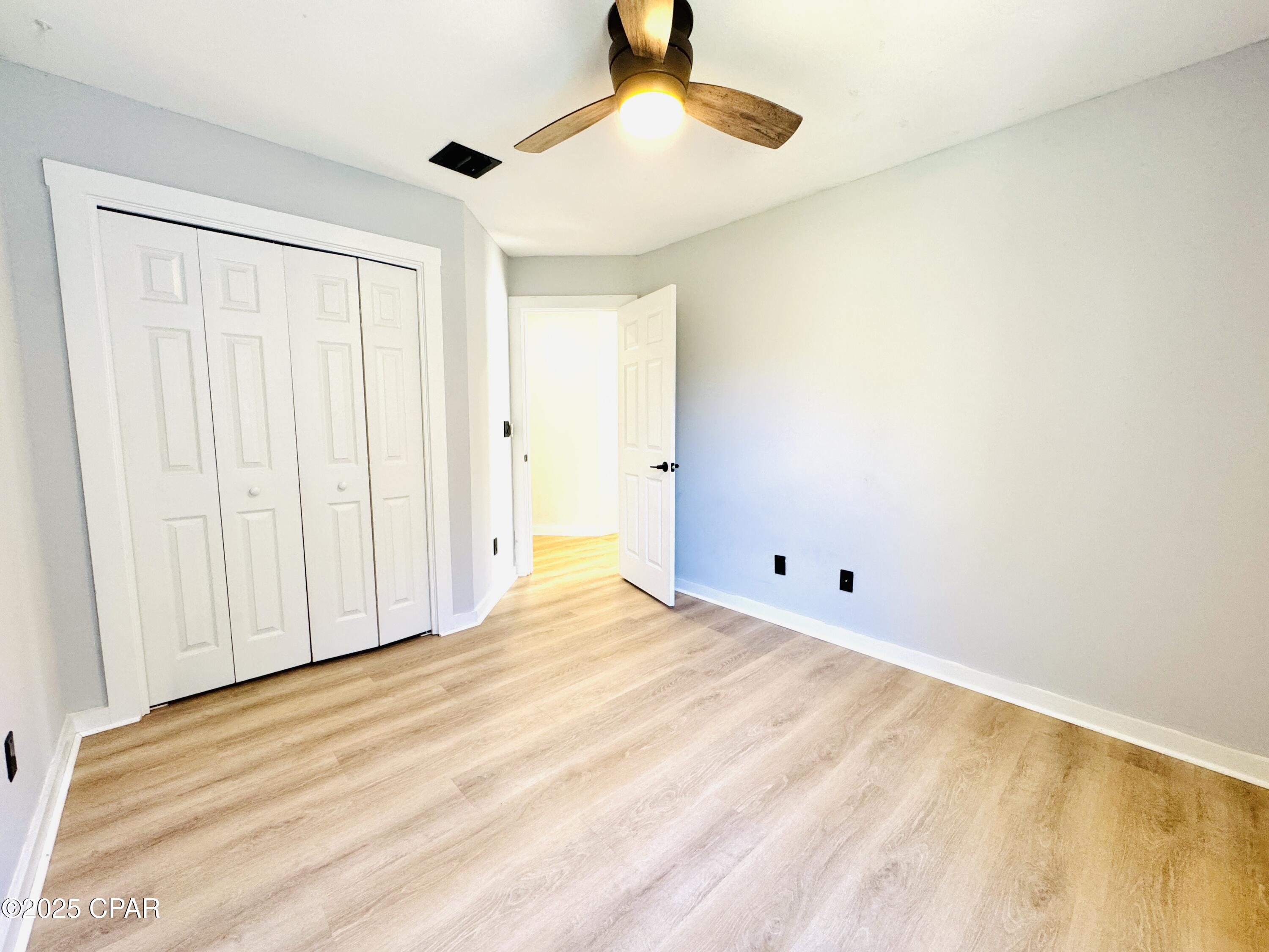 Image 18 For 205 Covington Street