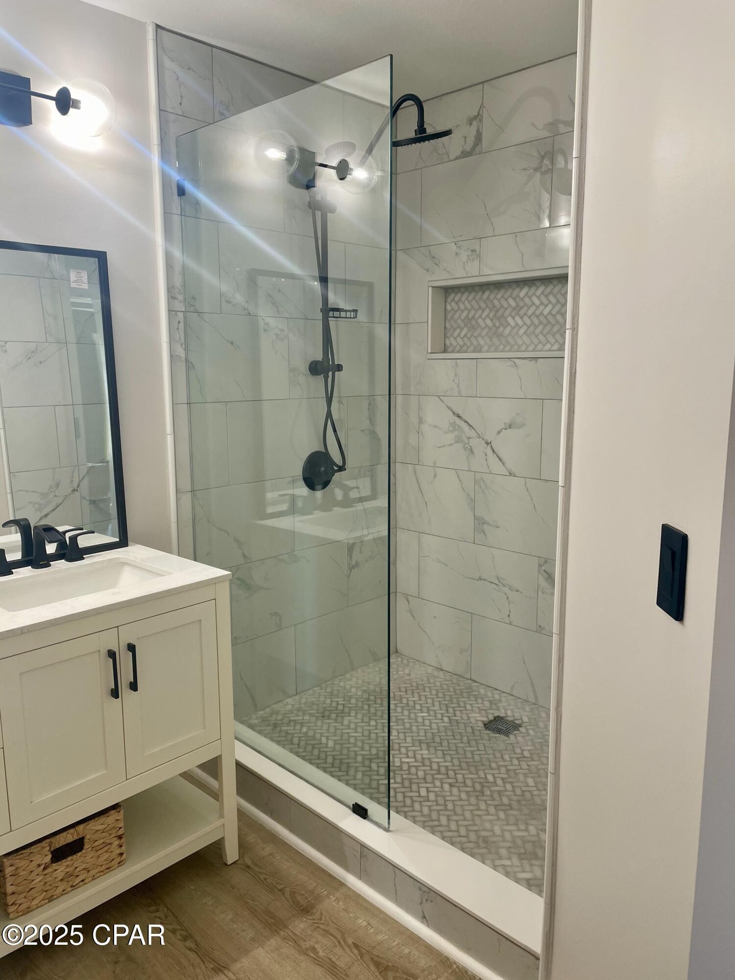 Image 20 For 205 Covington Street