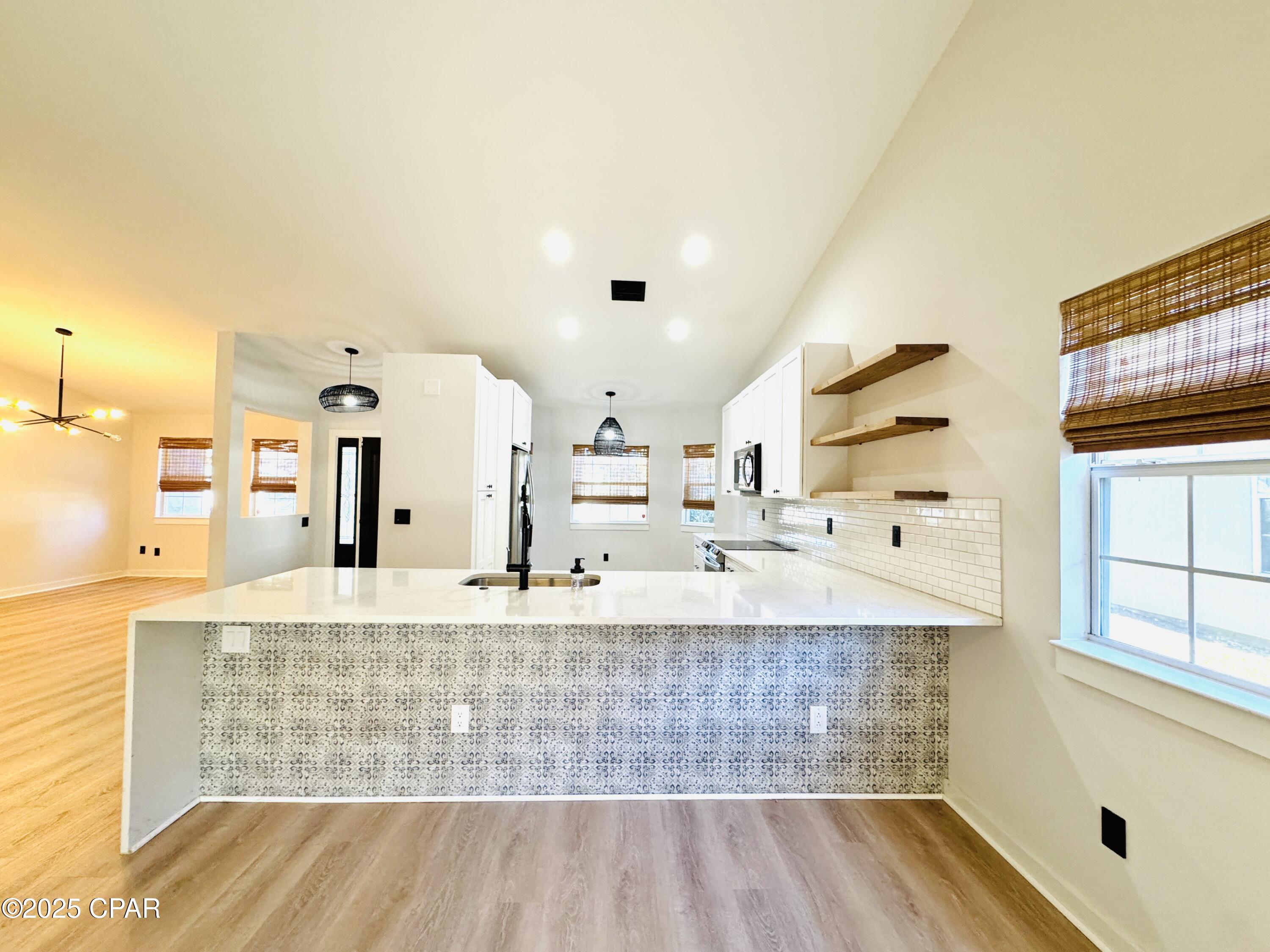 Image 6 For 205 Covington Street