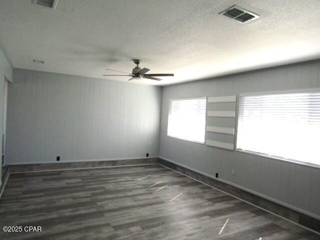 Image 4 For 5213 Trelawney Avenue