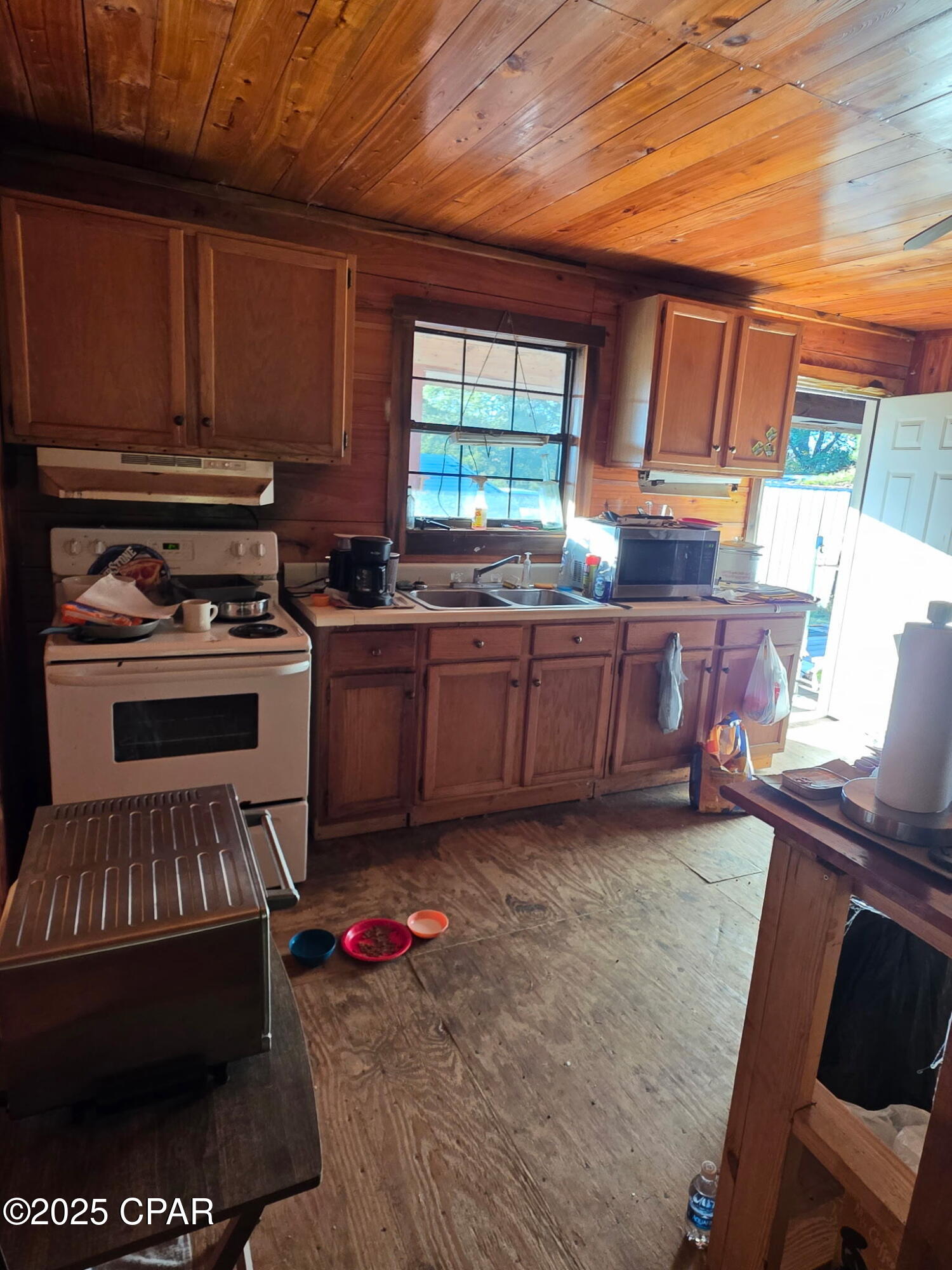 Image 8 For 2785 Otter Pond Road