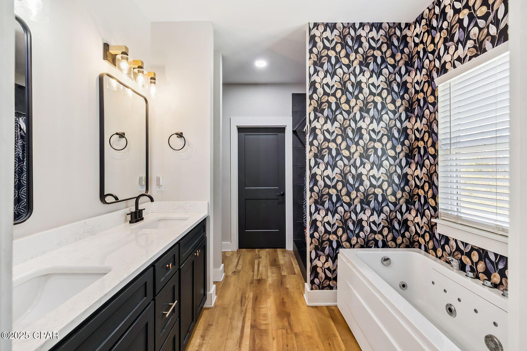 Image 22 For 2228 U.s. Highway 90