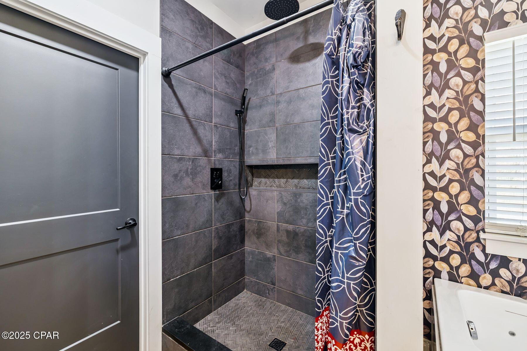 Image 24 For 2228 U.s. Highway 90