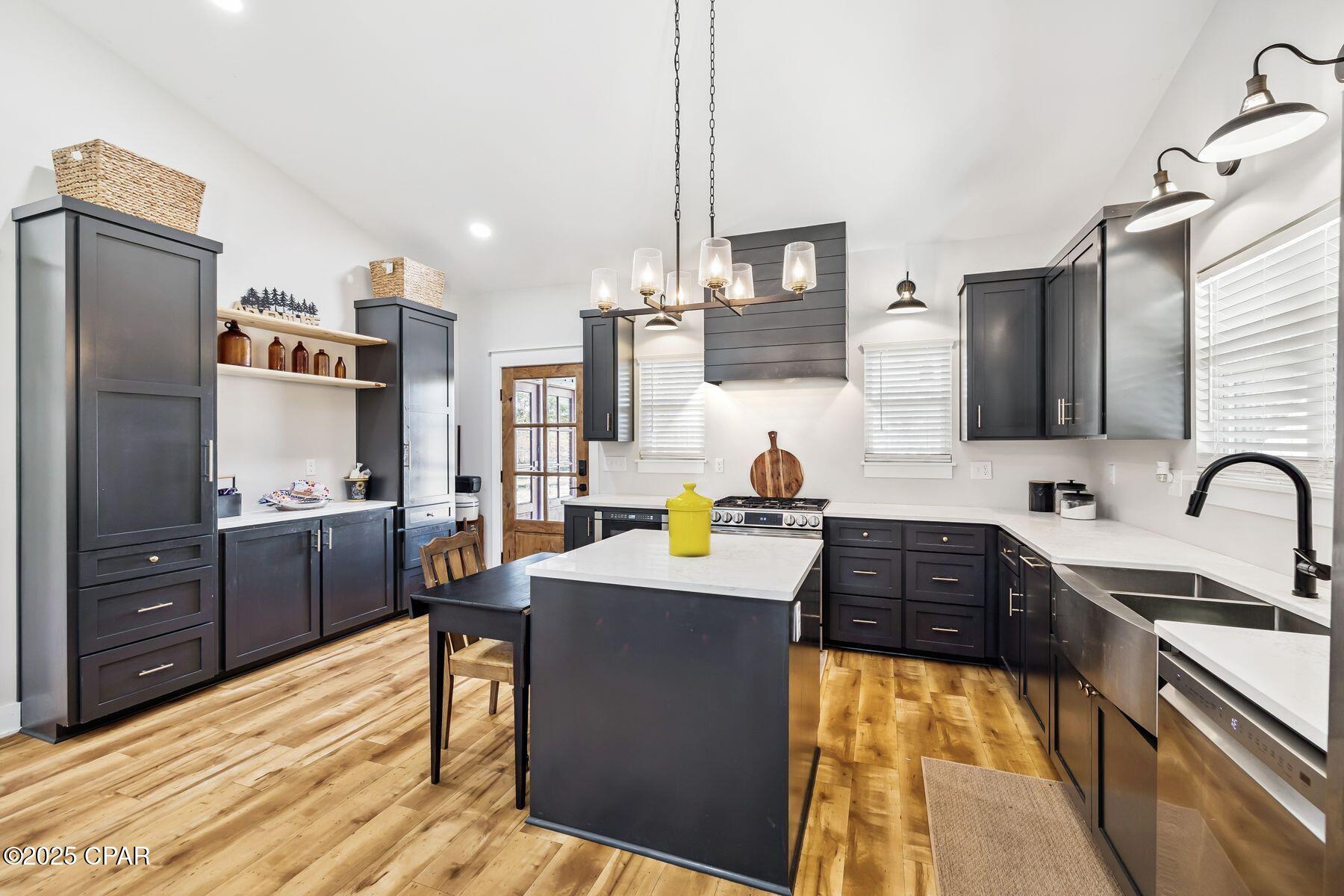 Image 4 For 2228 U.s. Highway 90