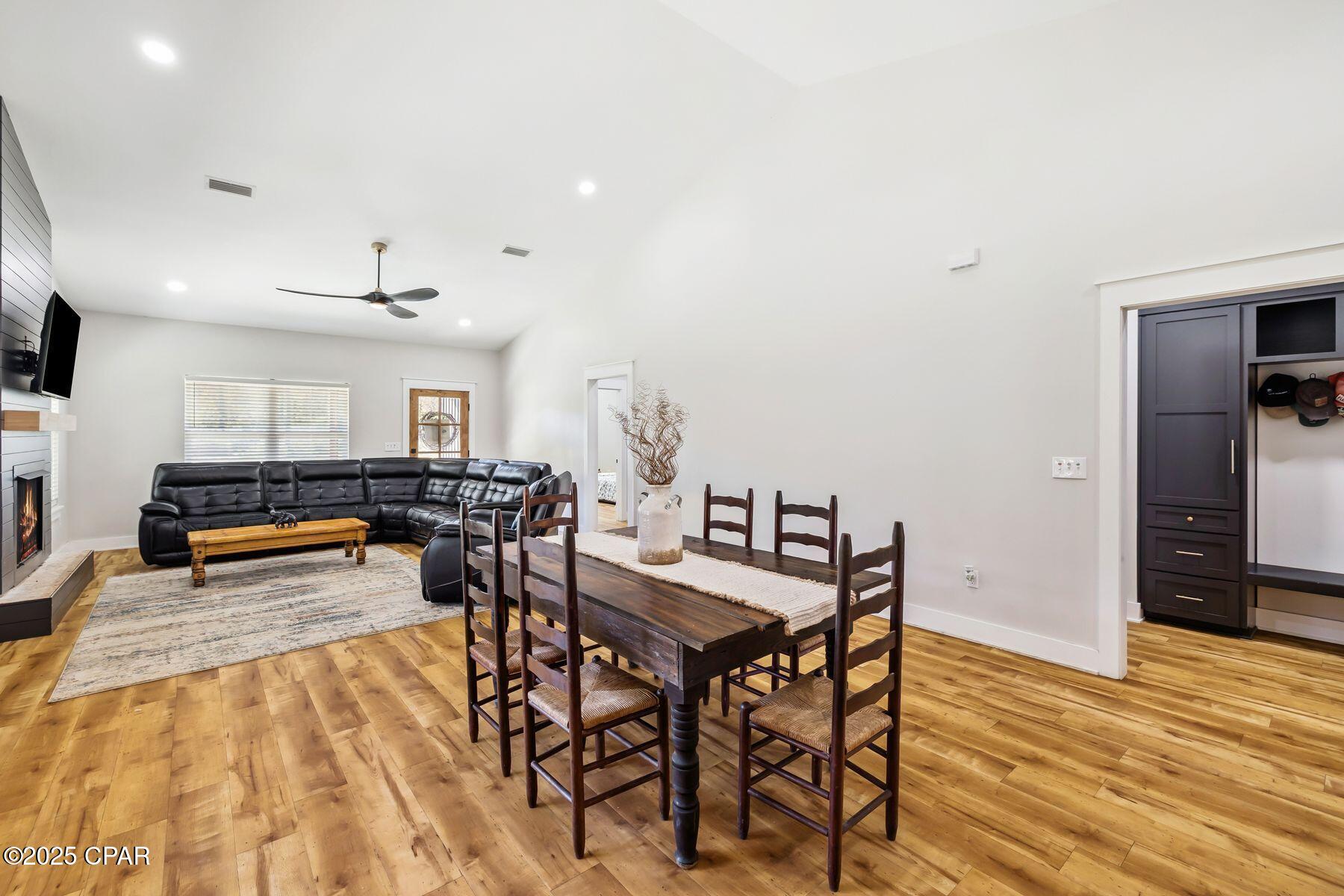 Image 5 For 2228 U.s. Highway 90