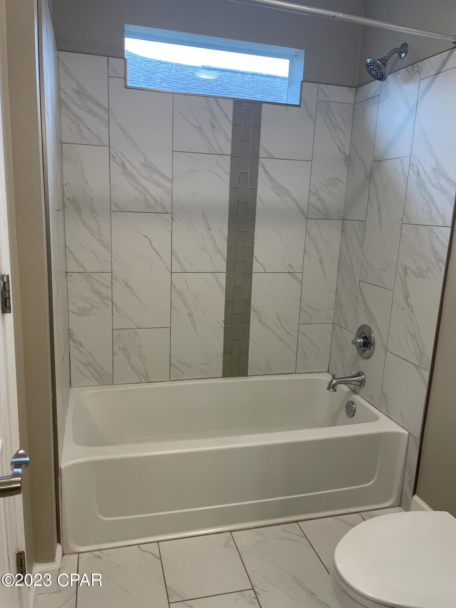 Image 10 For 102 Michelle Court