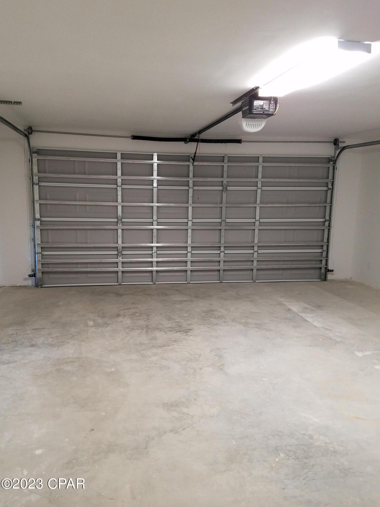 Image 14 For 102 Michelle Court