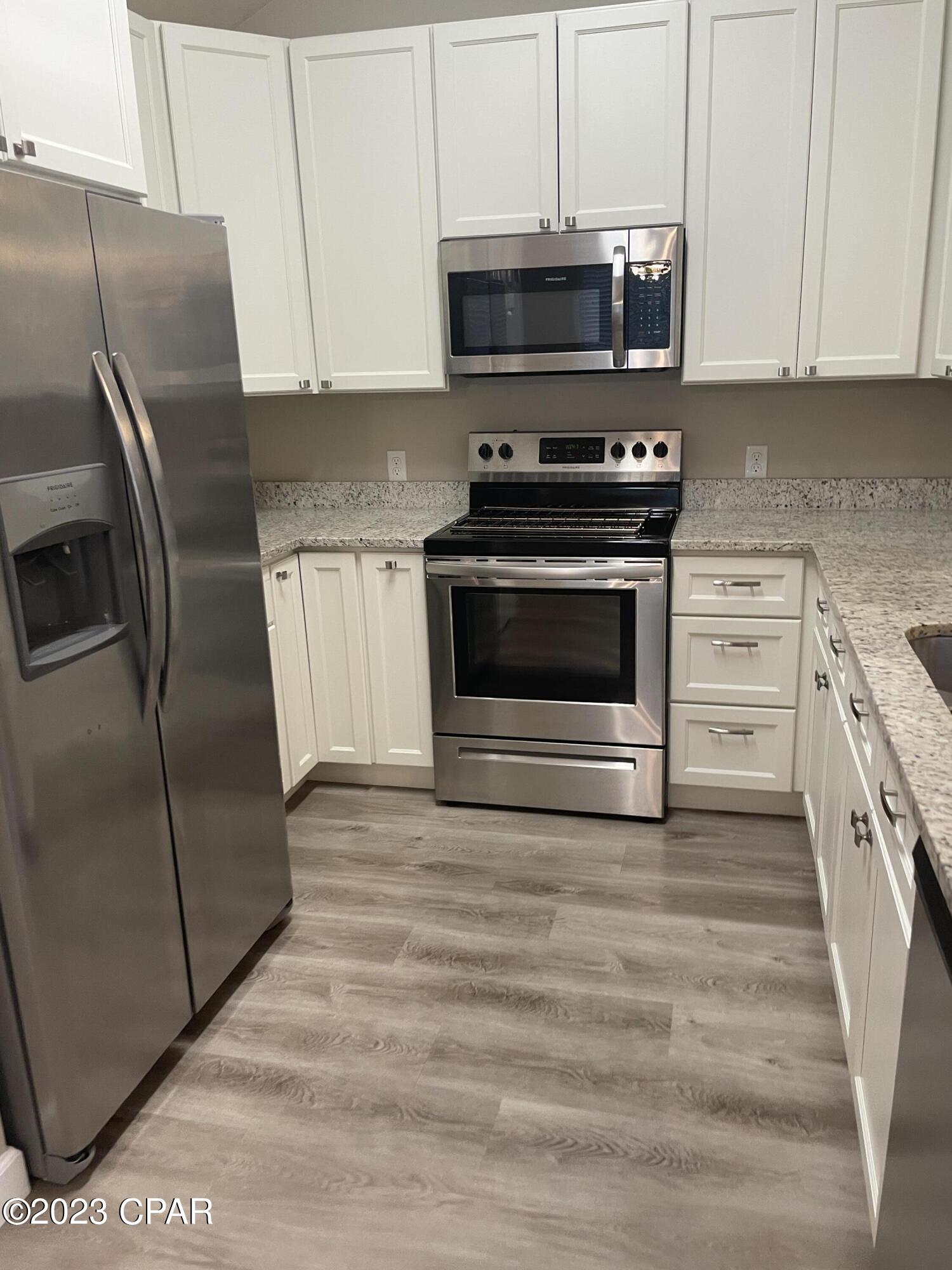 Image 3 For 102 Michelle Court