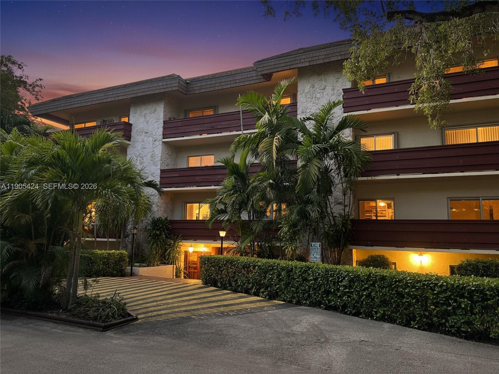 Villa Capri Condo