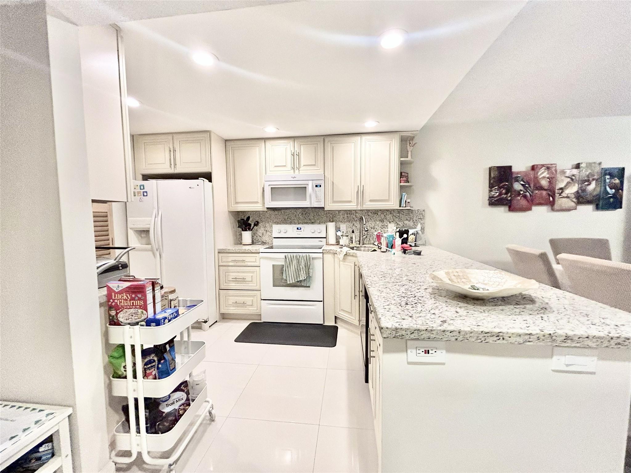 No 70 Palm-Aire Country C