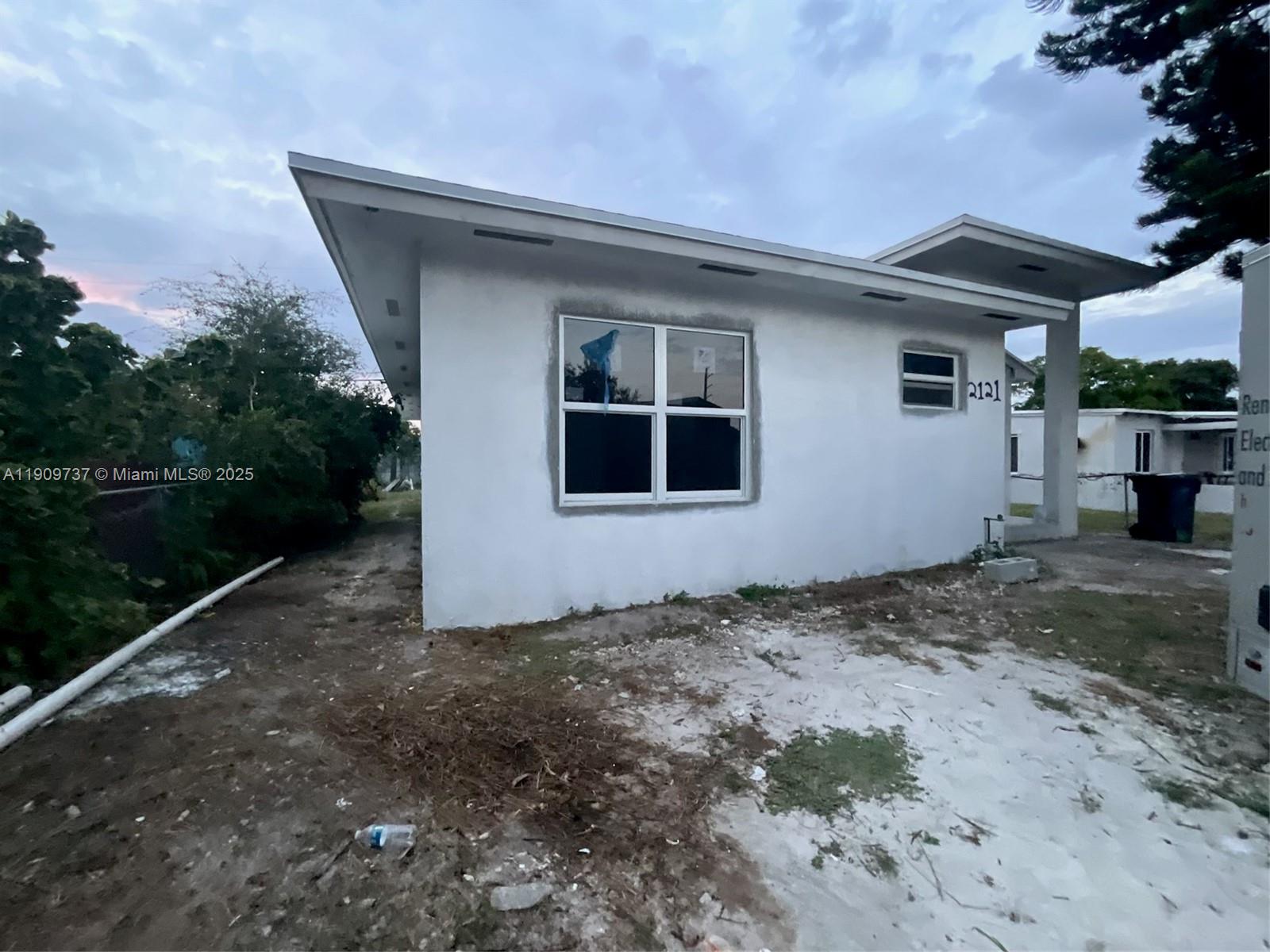 Homes for sale in Opa Locka, FL | 2121 Rutland St, Opa Locka, FL 33054 | MLS# A11909737