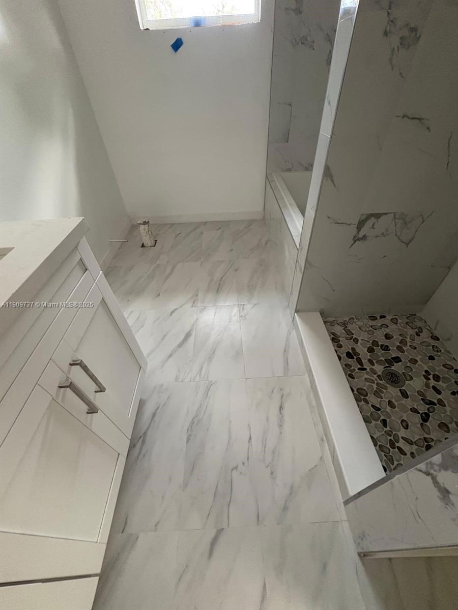 Homes for sale in Opa Locka, FL | 2121 Rutland St, Opa Locka, FL 33054 | MLS# A11909737